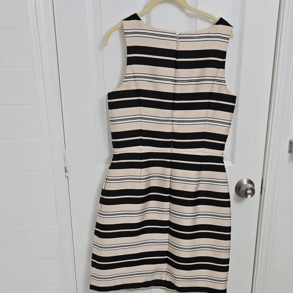 White House Black Market Striped, Sleeveless Dress - Picture 3 of 8